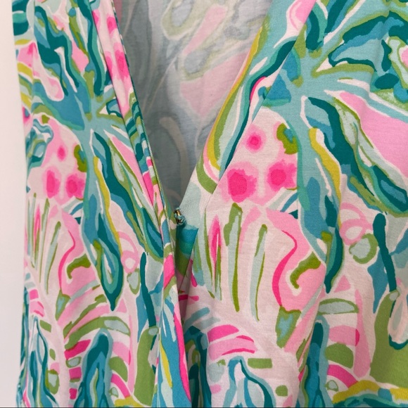 Lilly Pulitzer Rilla Wrap Romper Size Medium One in a Melon - Picture 3 of 8